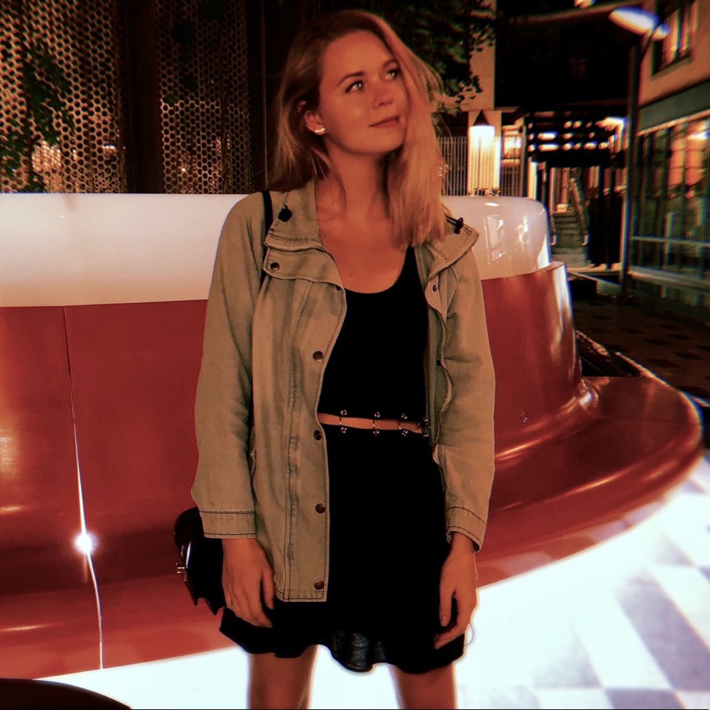 Meet your Posher, Lex
